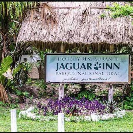 Hotel Jaguar Inn Tikal Exterior foto