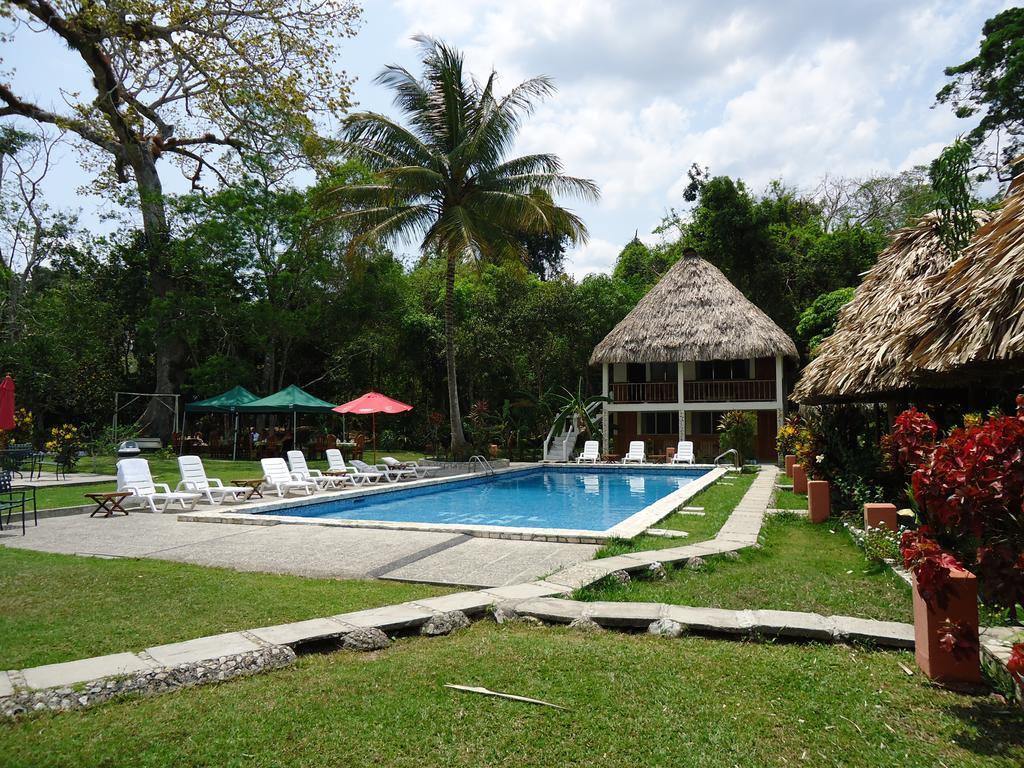 Hotel Jaguar Inn Tikal Exterior foto